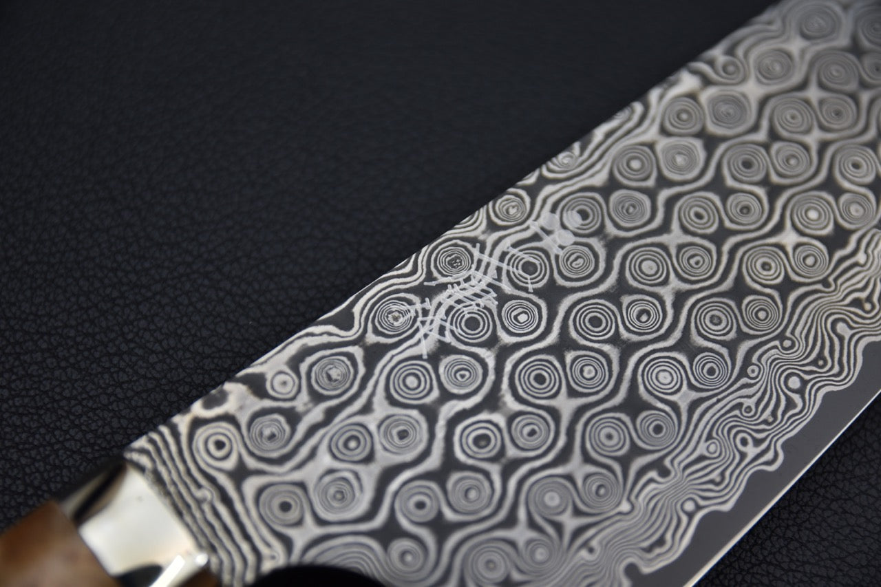 Nigara Hamono Santoku Damascus 180mm SG2 Loupe d’érable