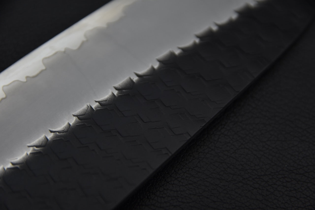 Nigara SG2 Kurouchi Tsuchime Santoku 180mm Acrylique Brume bleue