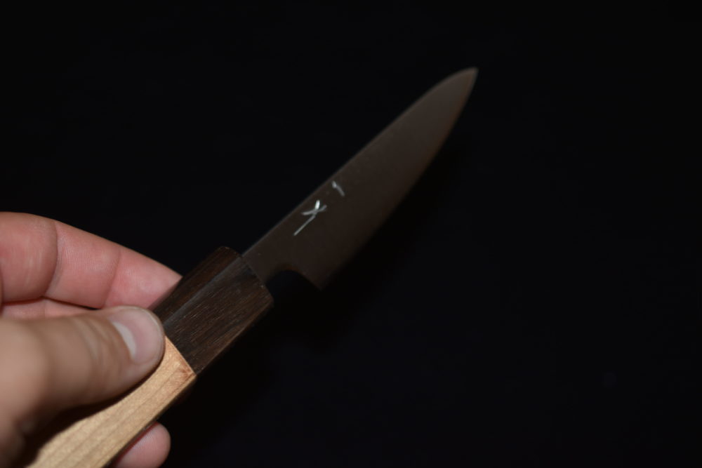 Hitohira Futana SB Migaki Couteau d'office 80mm Bois de Cerisier