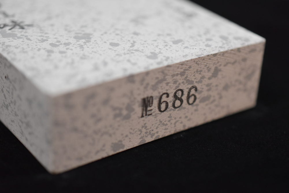 Morihei Hishiboshi, Pierre à Eau Grain 9000 (Karasu)´